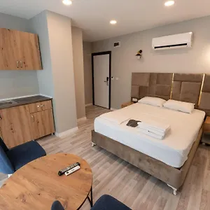 Lacasa Royal Hotel